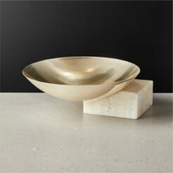 Akri Low Serving Bowl - Elegant Home Accessory for Stylish Dining