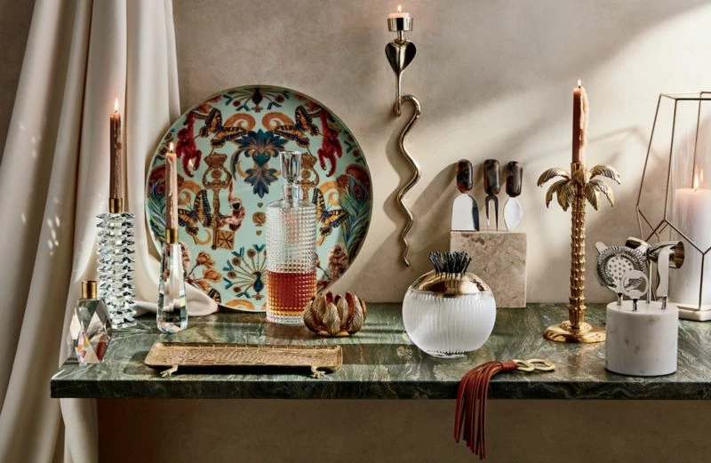 Regal Monkeys Round Serving Tray - Elegant Home Accessories for Stylish Living - Image 3