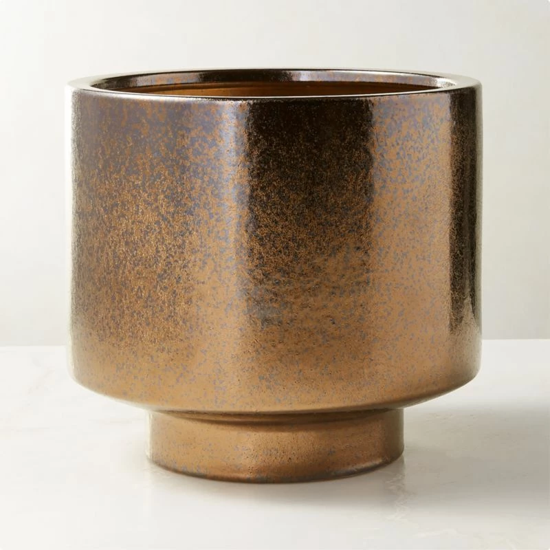 Dia Metallic Bronze Indoor Planter - Elegant Home Accessory