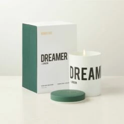 Dreamer In London Cedarwood And Vanilla Candle - Eco-Friendly Home Fragrance