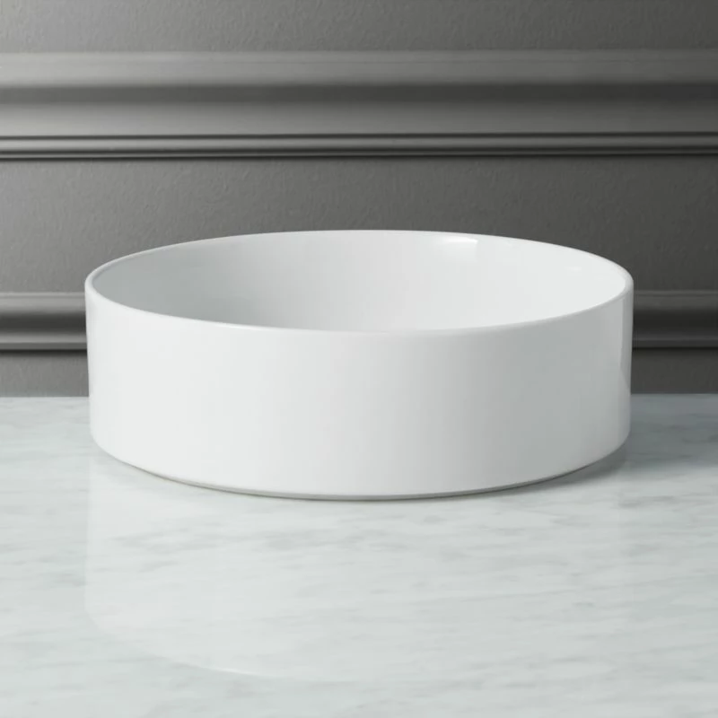 Frank White Serving Bowl – Elegant Home Accessory for Dining & Entertaining