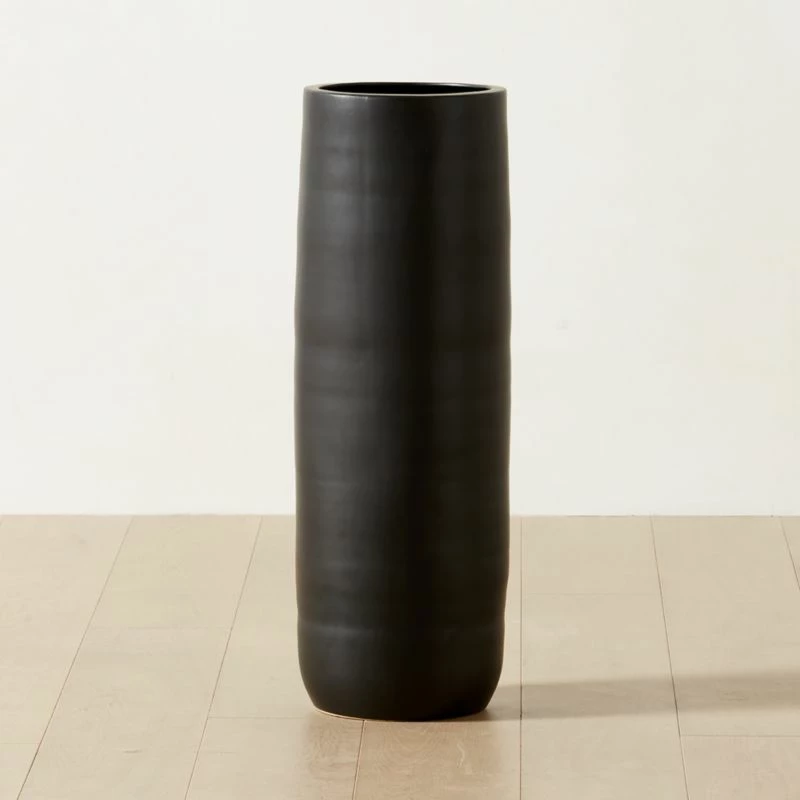 Reo Tall Black Vase - Elegant Home Accessory for Modern Decor
