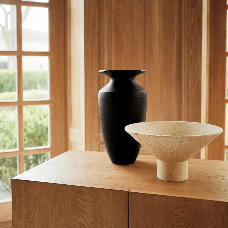 Yadira Black Terracotta Vase - Elegant Home Accessory for Modern Decor - Image 8